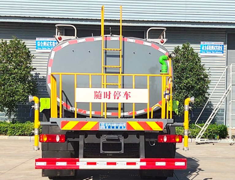 天錦系列12.32方灑水車(chē)