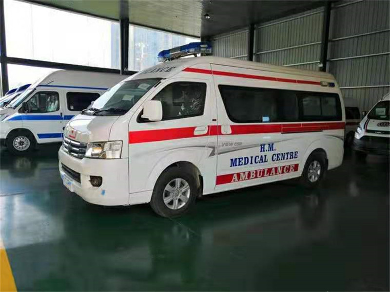 福田G9救護(hù)車（轉(zhuǎn)運(yùn)型、監(jiān)護(hù)型）汽油版