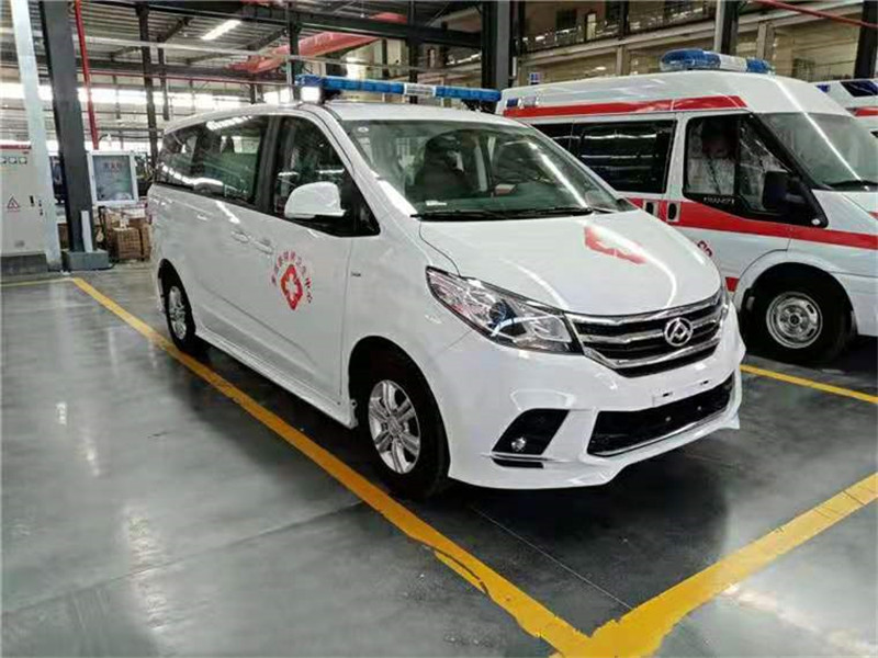 國(guó)六上汽大通G10救護(hù)車(chē)轉(zhuǎn)運(yùn)型